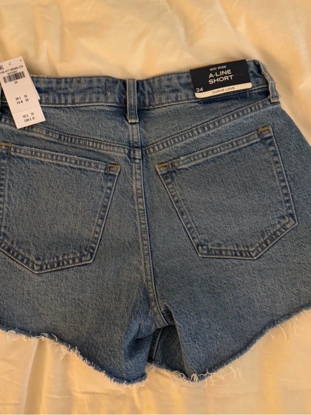 NWT SOLD OUT ABERCROMBIE MID RISE A LINE SHORTS - Picture 3 of 5